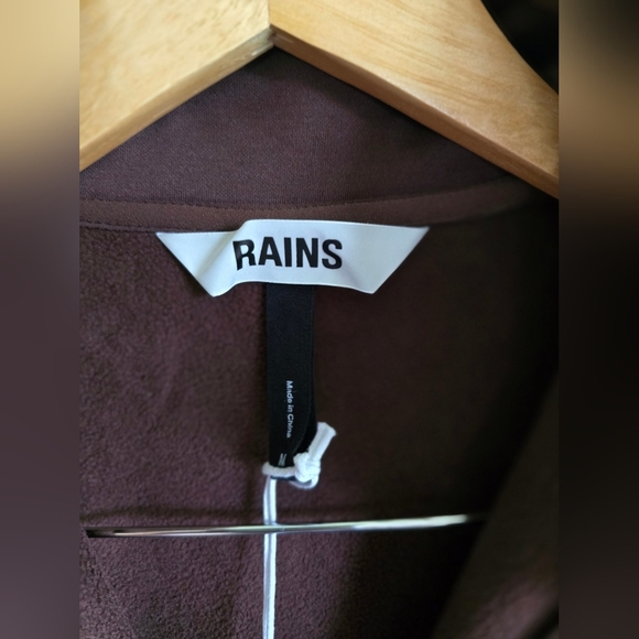 NWT! Rains, Sintra Fleece Half Zip, Frame (Brown), Size Medium, NEW! -$125 - Picture 10 of 11